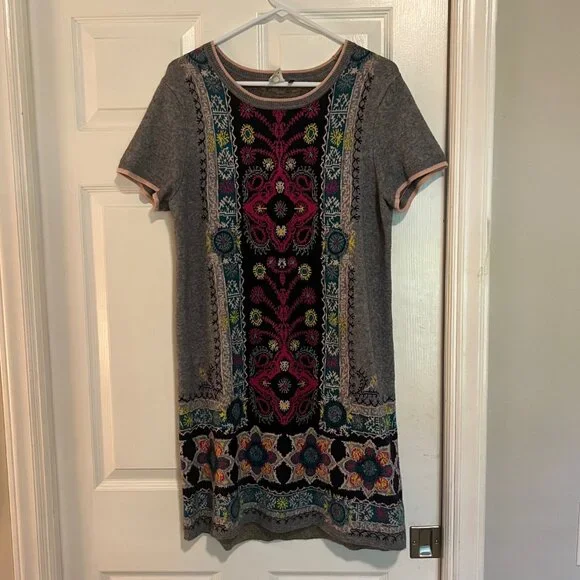 Akemi + Kin Kaleidoscope Sweater Dress sz M Anthropologie - Picture 2 of 3